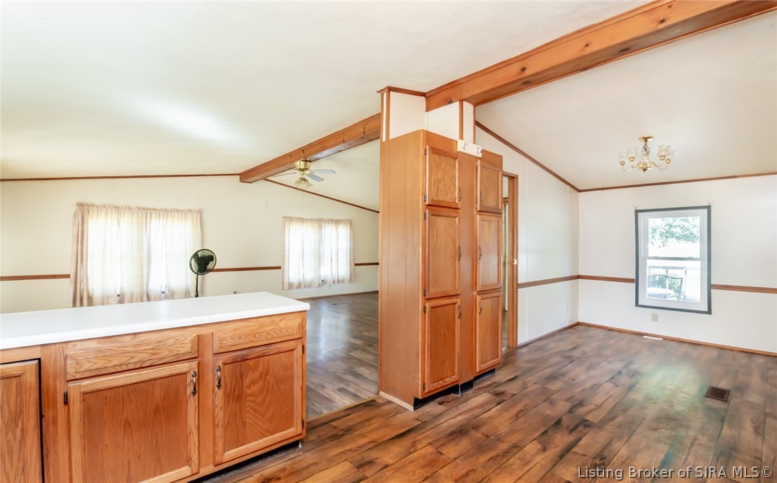 824 E Marshfield Road Property Photo 13