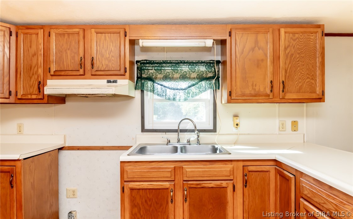 824 E Marshfield Road Property Photo 15