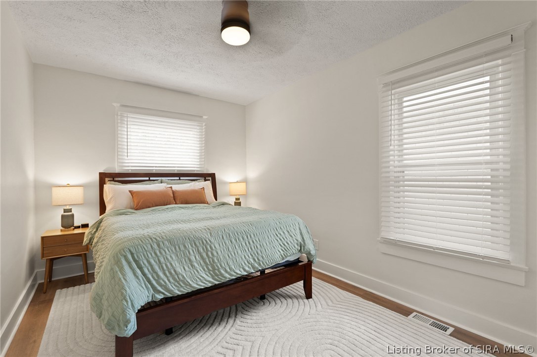 904 Silver Street Property Photo 21