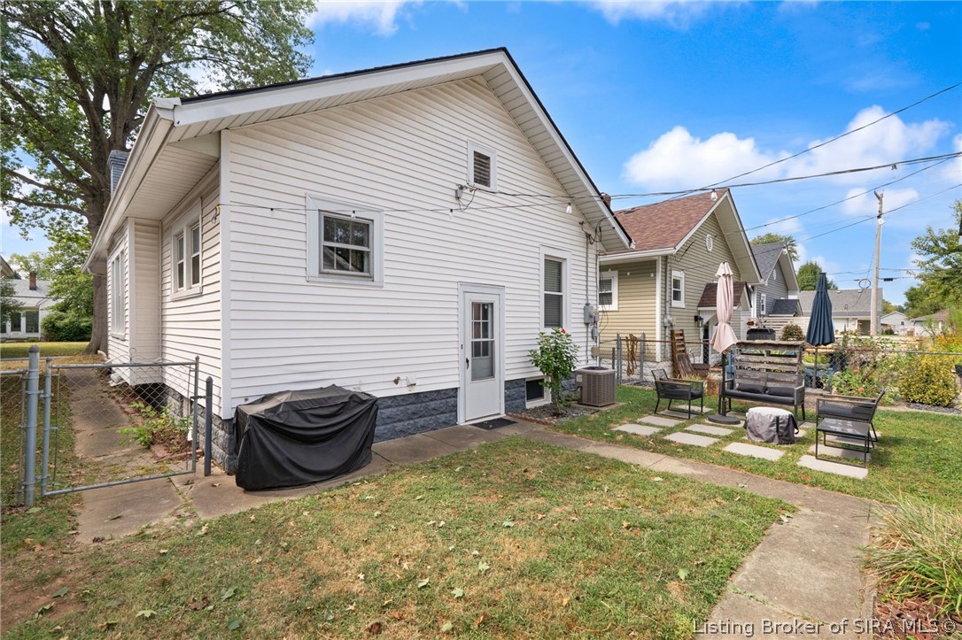 904 Silver Street Property Photo 42