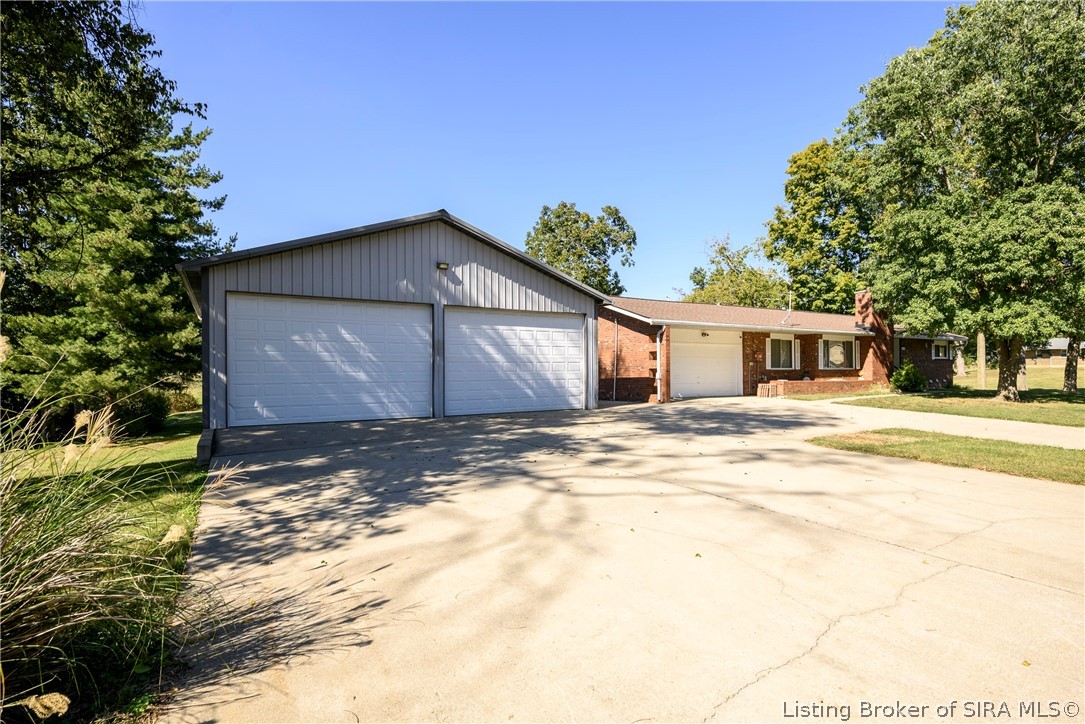8501 Dillon Road Property Photo 6