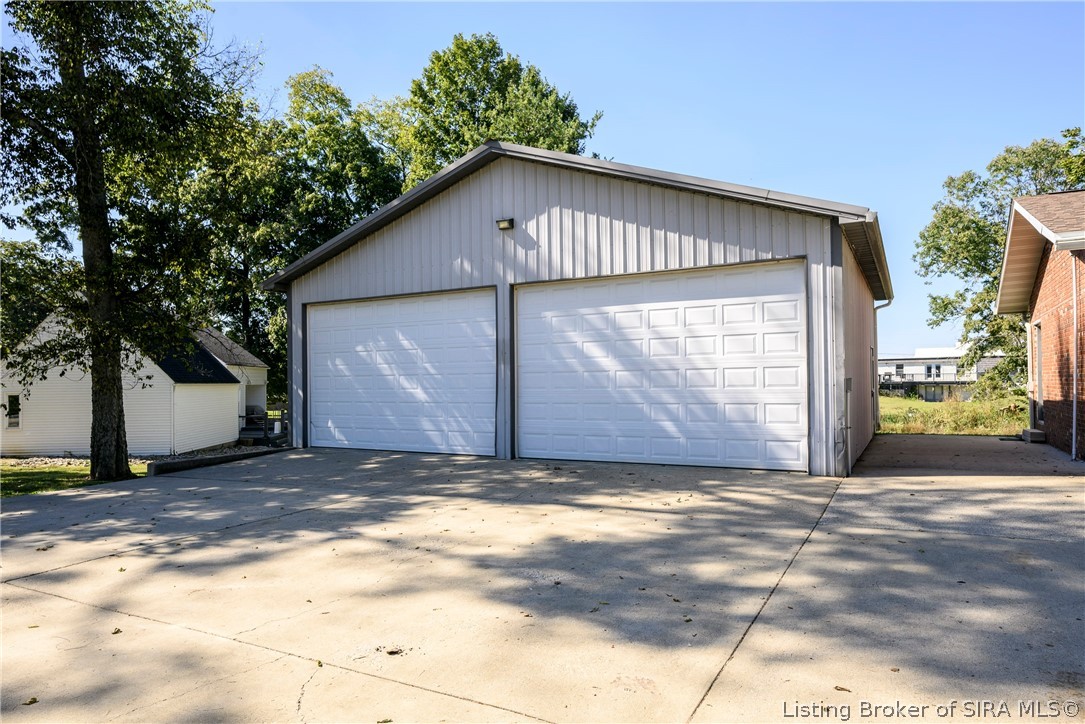 8501 Dillon Road Property Photo 7