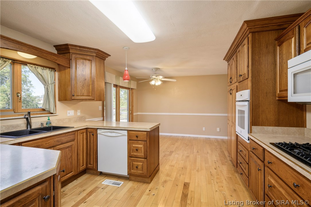 8501 Dillon Road Property Photo 15
