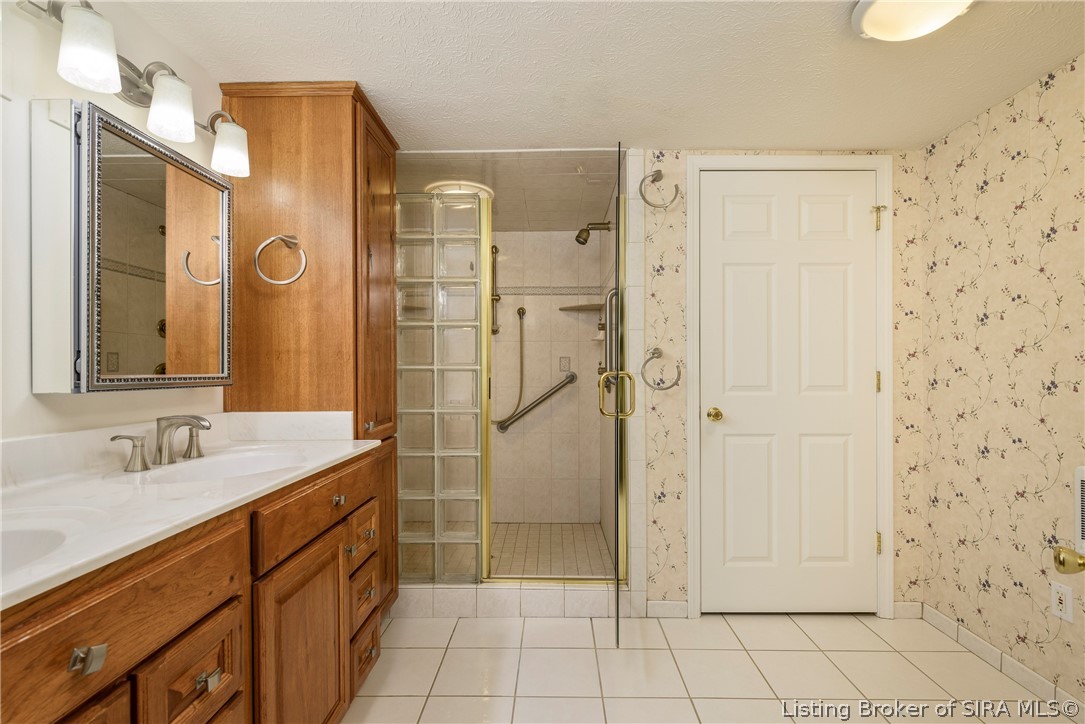 8501 Dillon Road Property Photo 24