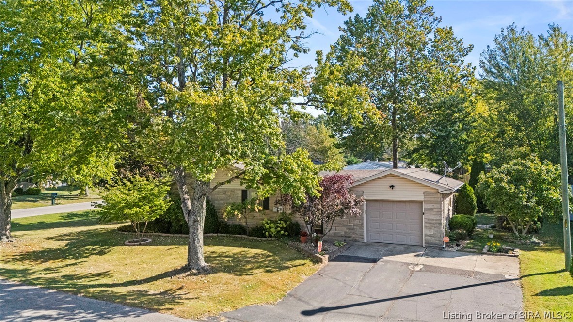 709 Montclair Street Property Photo 25