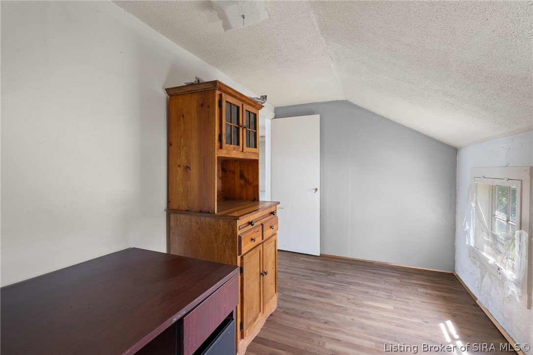 1715 Mcdonald Property Photo 34