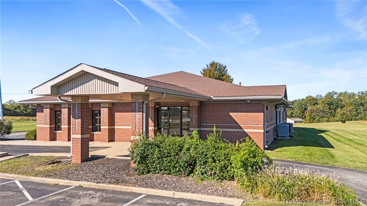 10235 Us 421 Property Photo 2