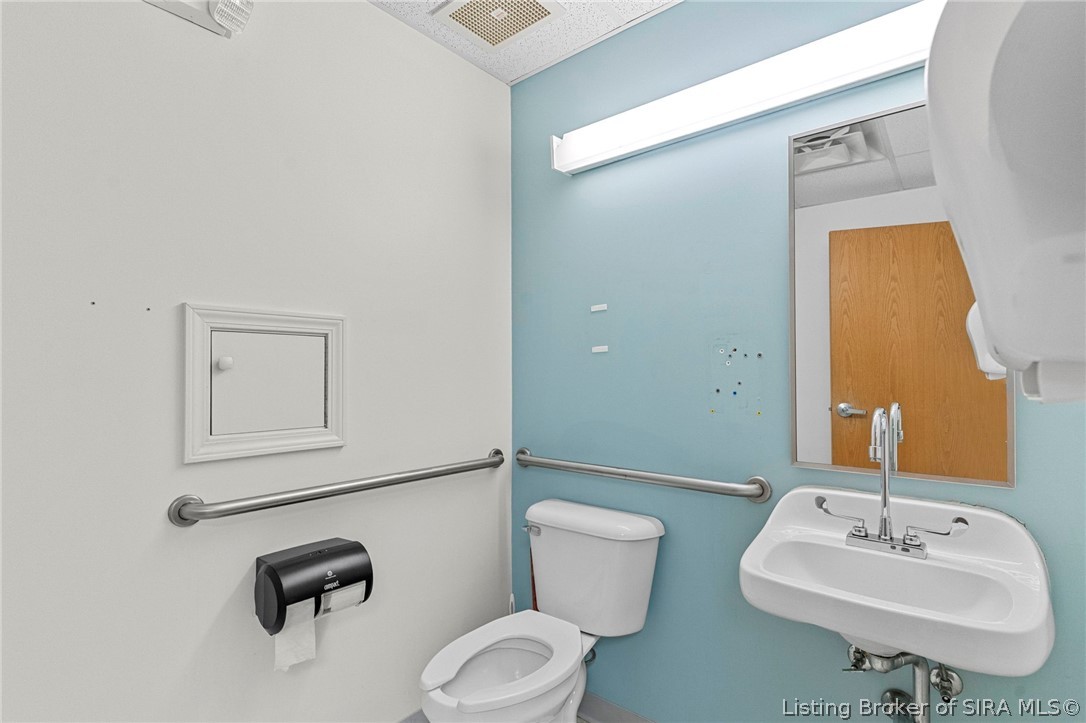 10235 Us 421 Property Photo 17