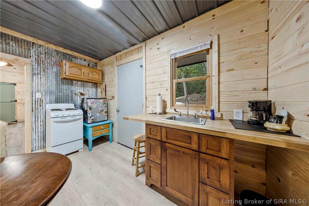 845 N State Road 145 Property Photo 58