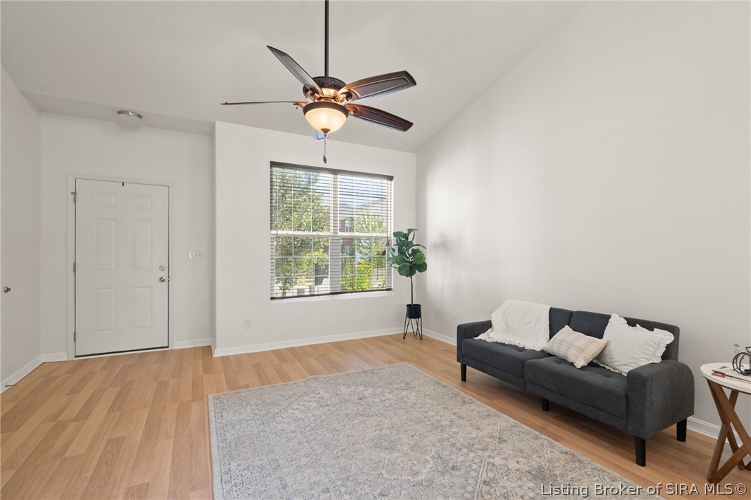 3165 Red Barn Loop Property Photo 5