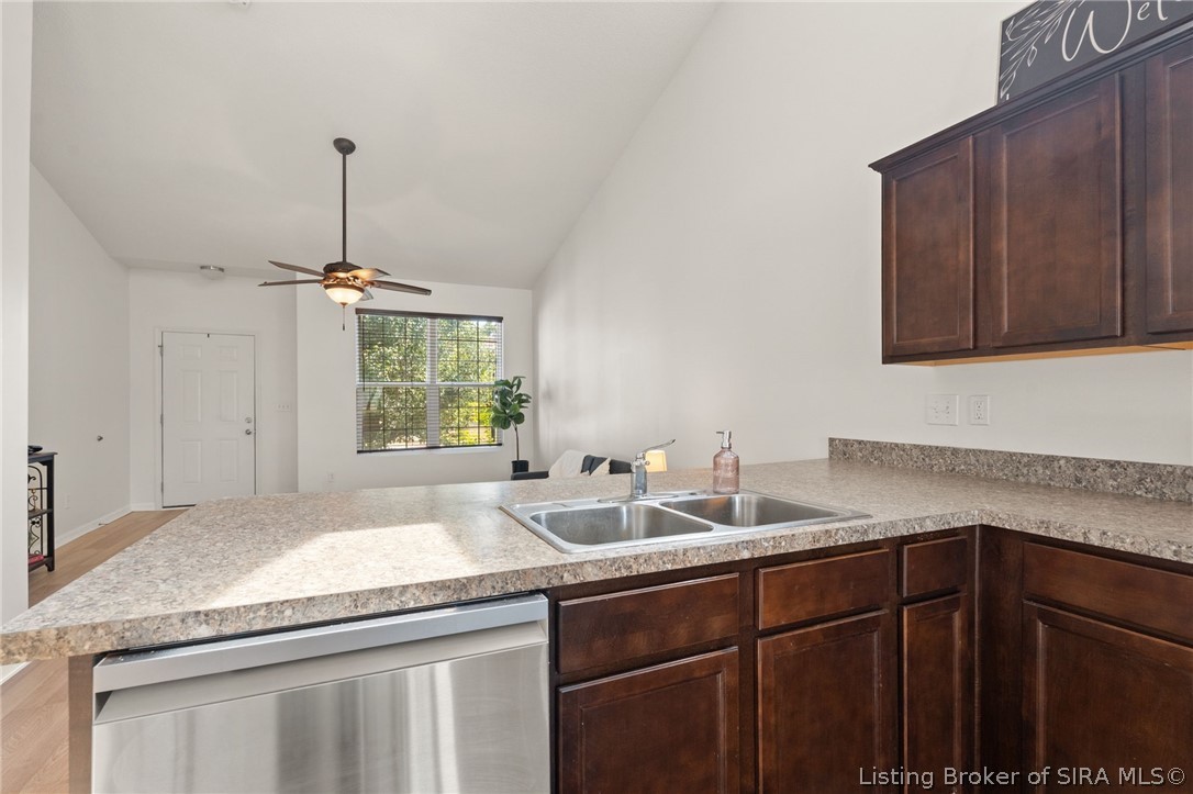 3165 Red Barn Loop Property Photo 12