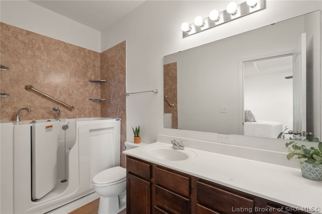3165 Red Barn Loop Property Photo 24