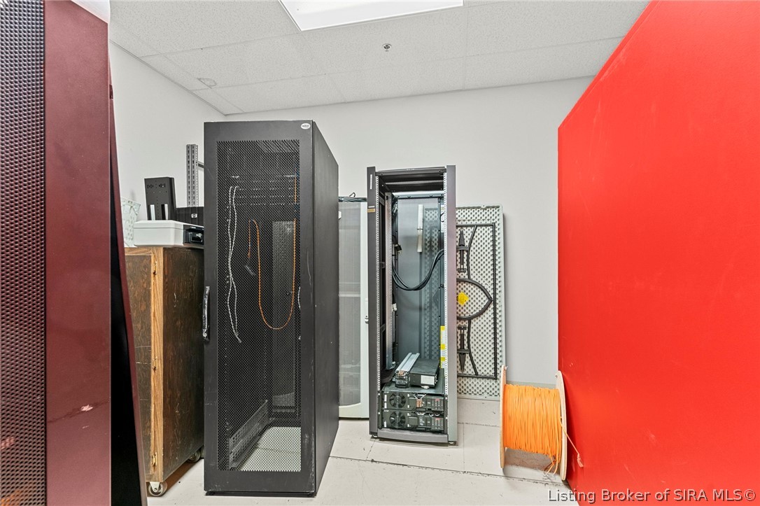 107 W Fifth Street Property Photo 7