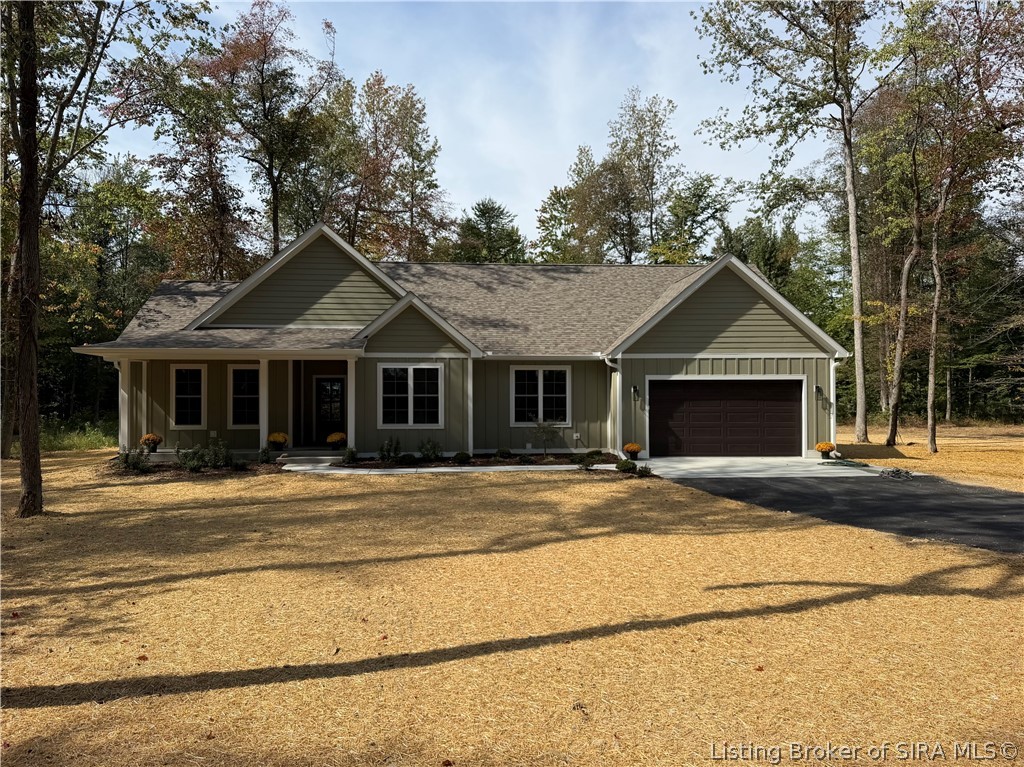 2717 N Borcherding Road Property Photo 1