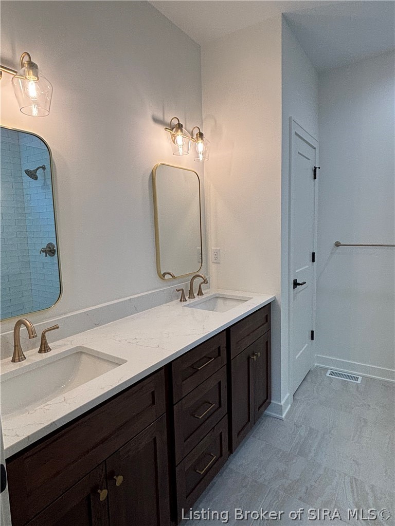 2717 N Borcherding Road Property Photo 10