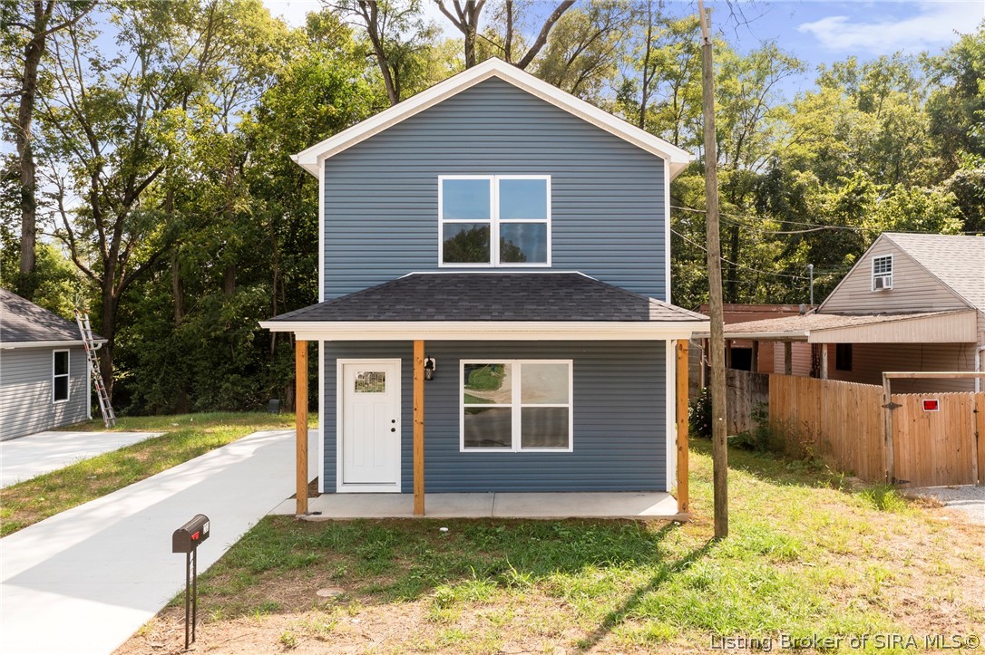 123 Eastern Boulevard Property Photo 3