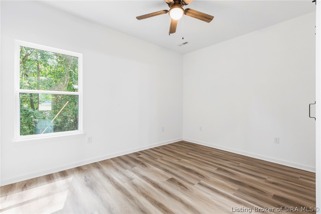 123 Eastern Boulevard Property Photo 24