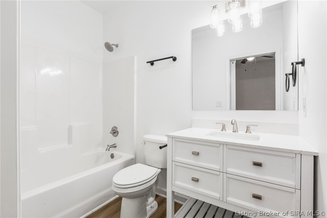 123 Eastern Boulevard Property Photo 31