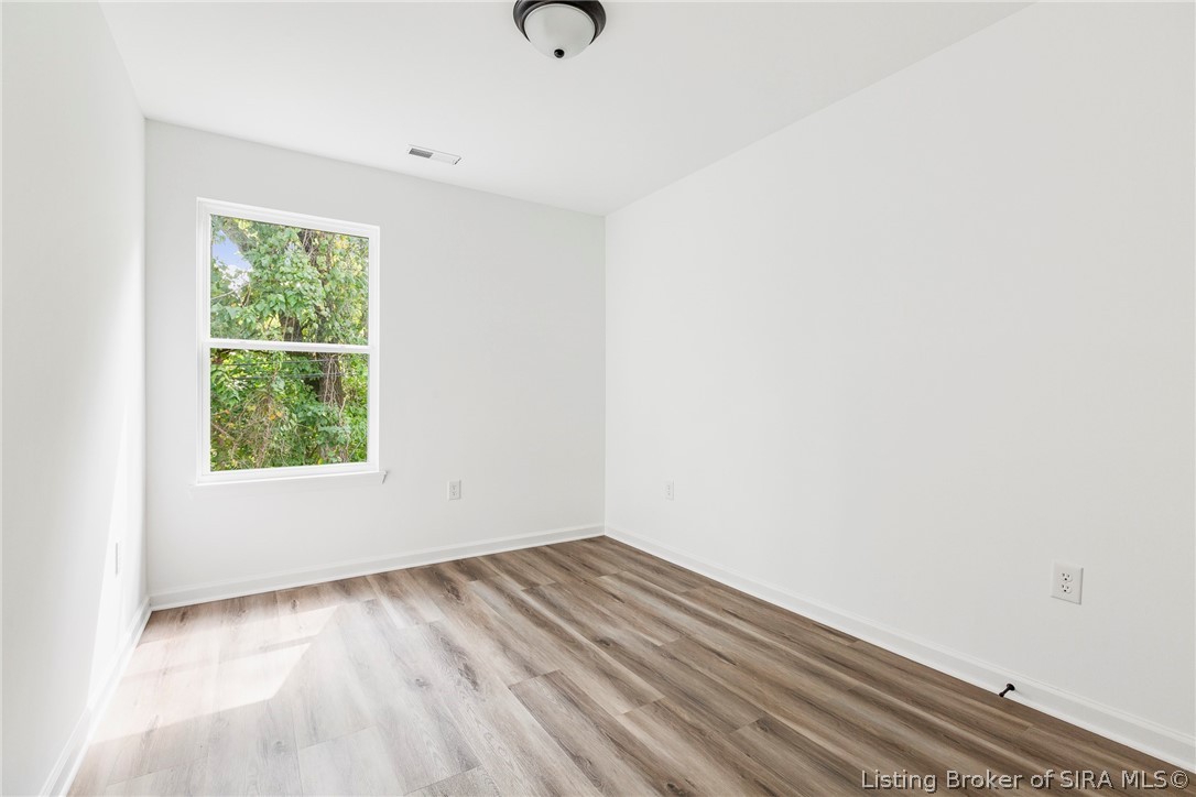 123 Eastern Boulevard Property Photo 38