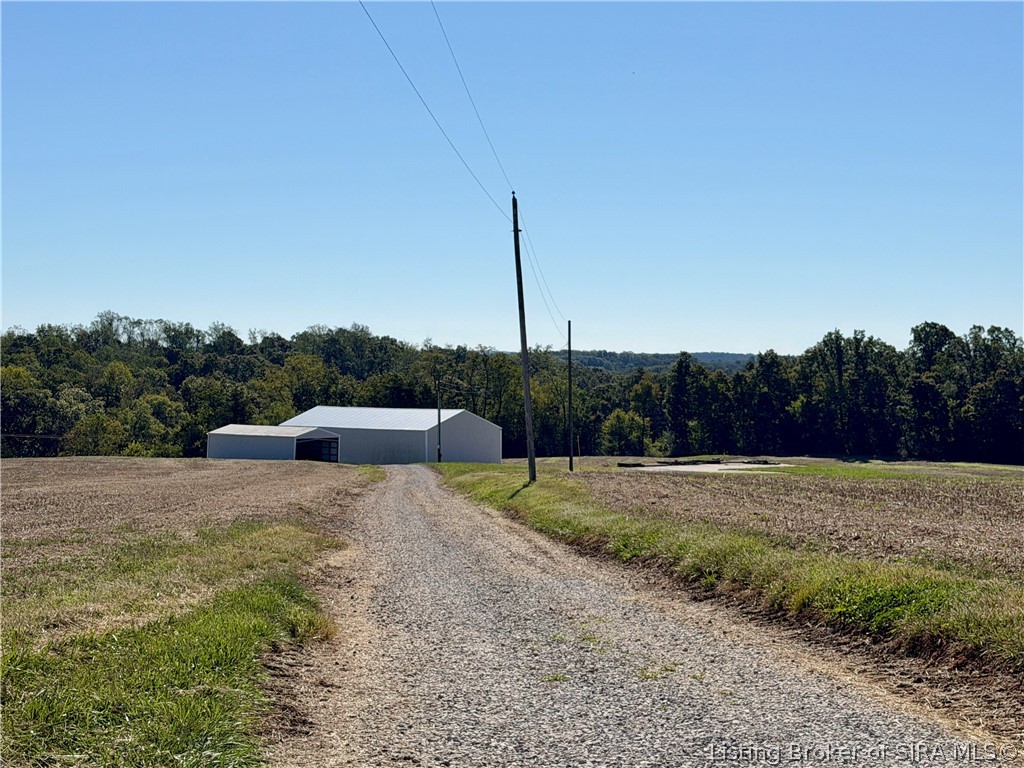 7159 N State Road 135 Property Photo 9