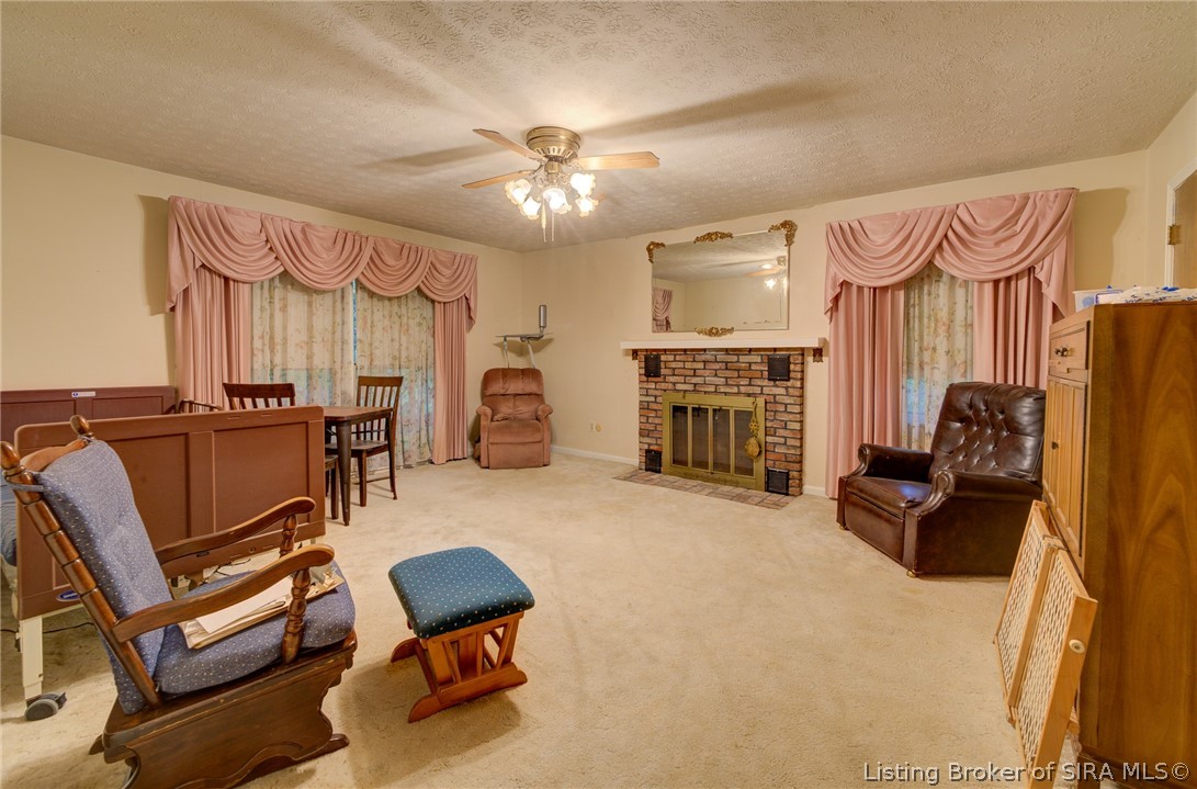 7007 Highway 31 E Property Photo 7