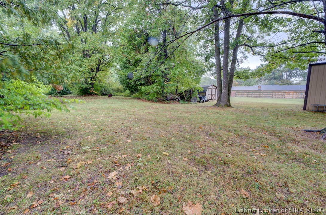 7007 Highway 31 E Property Photo 16