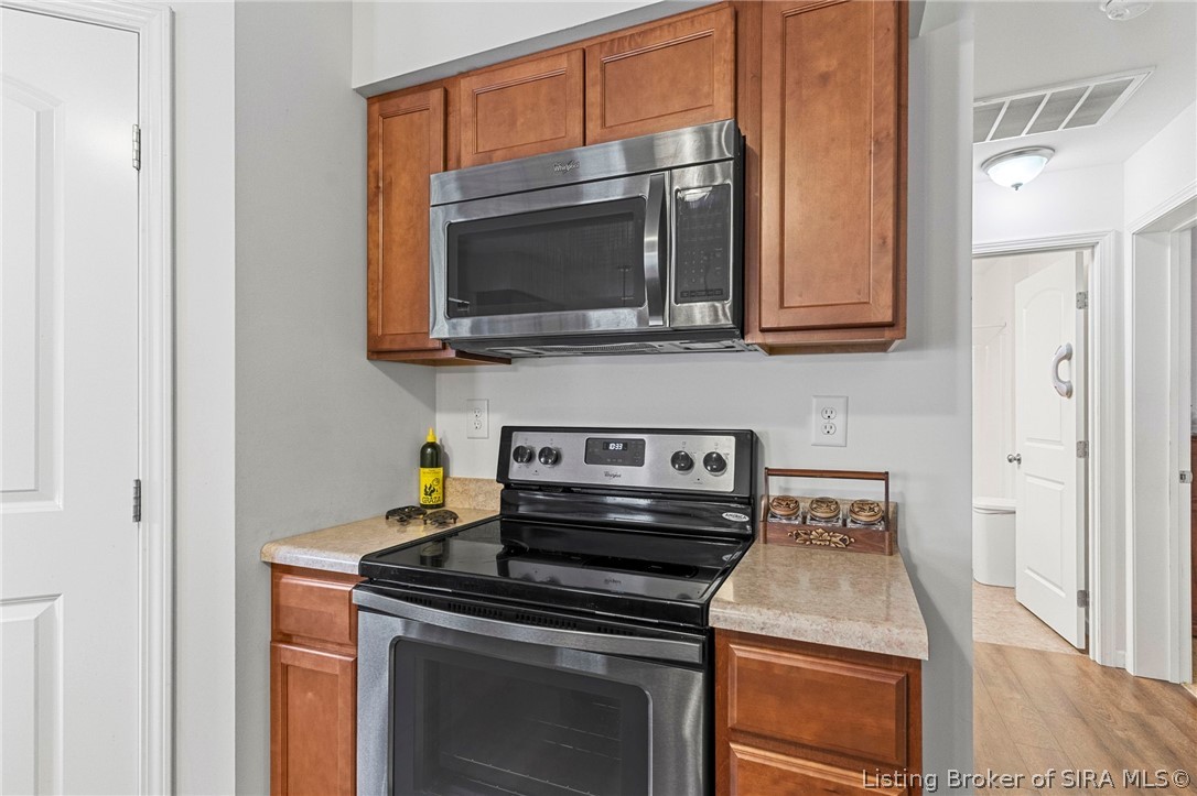 3211 E Geyman Hill Road Property Photo 8