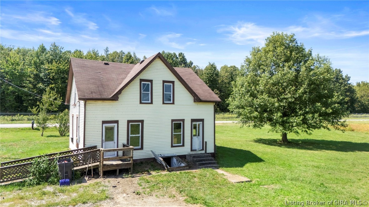 7852 N Us 421 Property Photo 1
