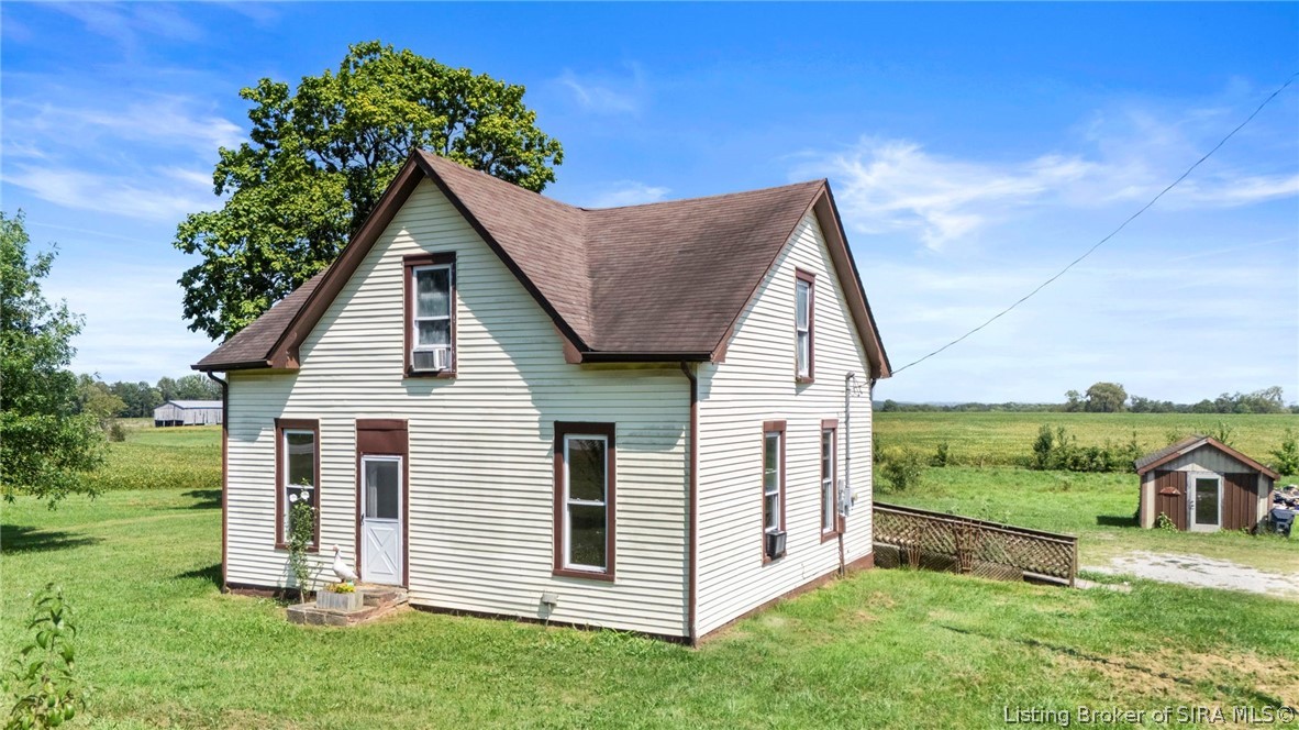 7852 N Us 421 Property Photo 2