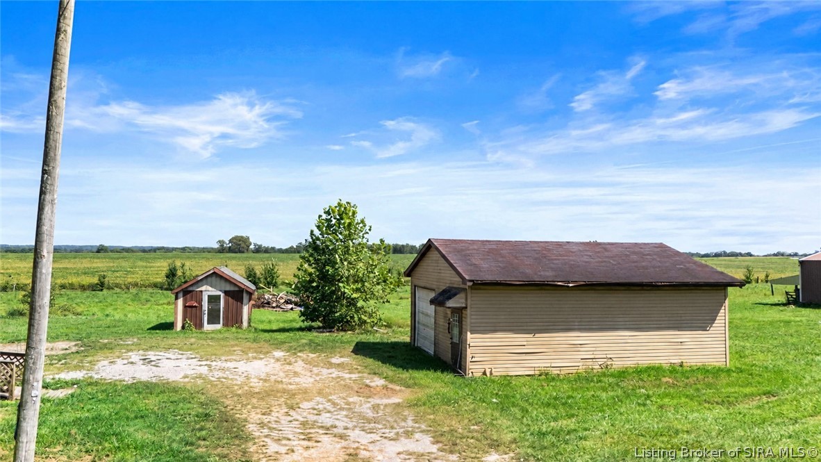 7852 N Us 421 Property Photo 4