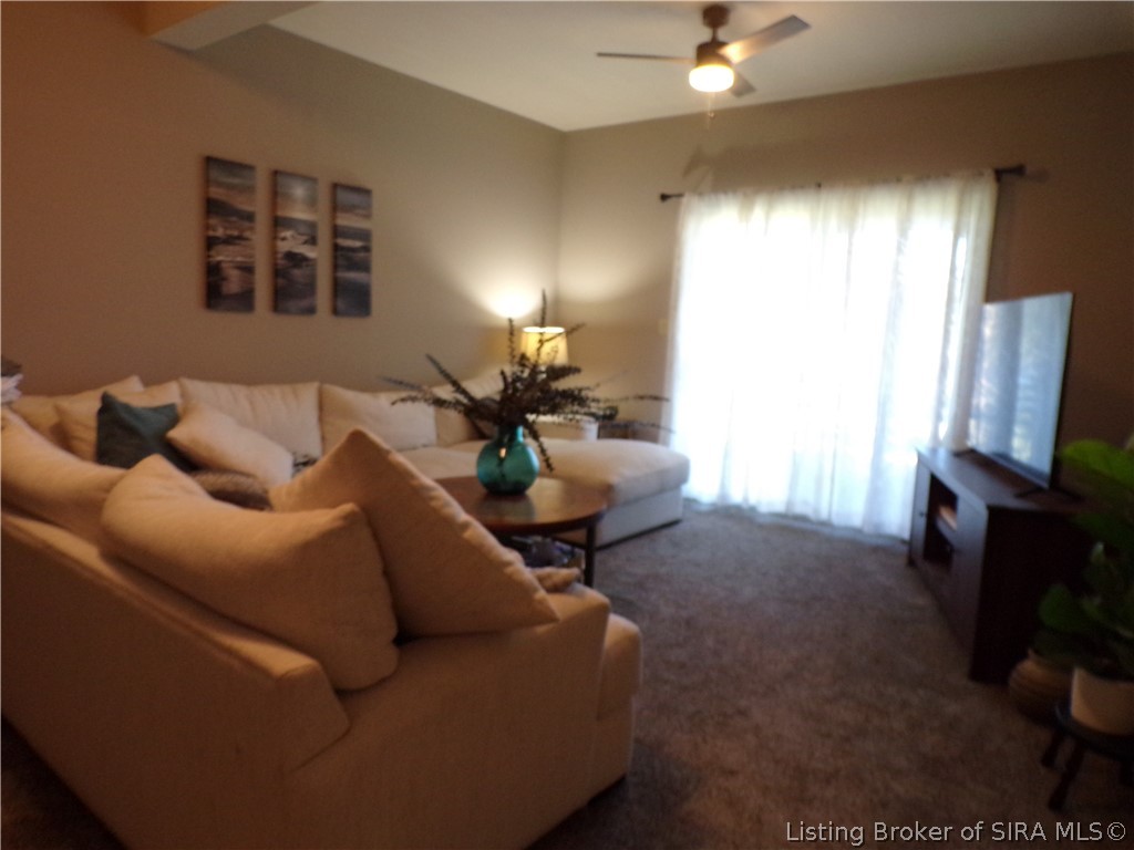 255 N Lakeside Drive Property Photo 10