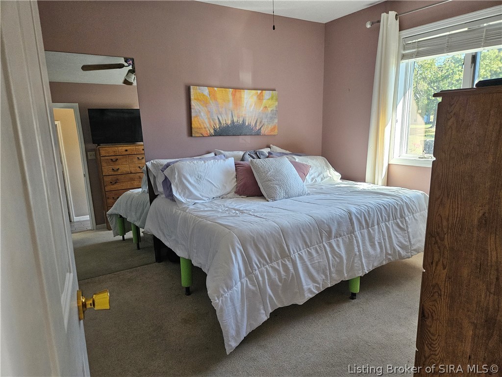 255 N Lakeside Drive Property Photo 13