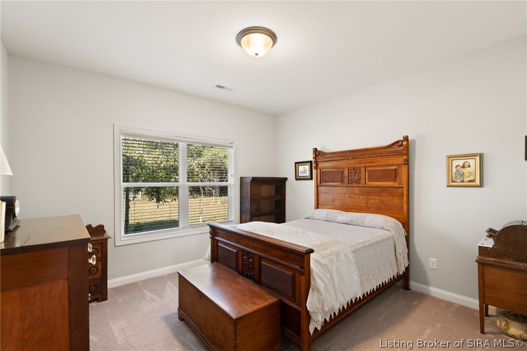 688 Sun Studio Drive Property Photo 23