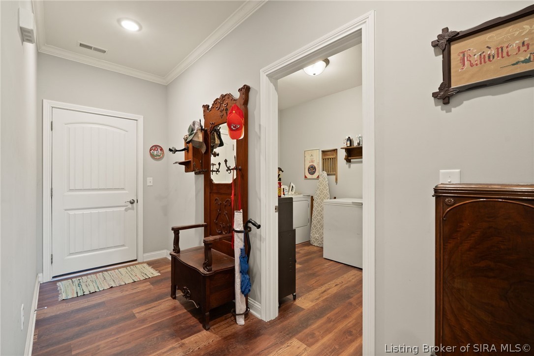 688 Sun Studio Drive Property Photo 35