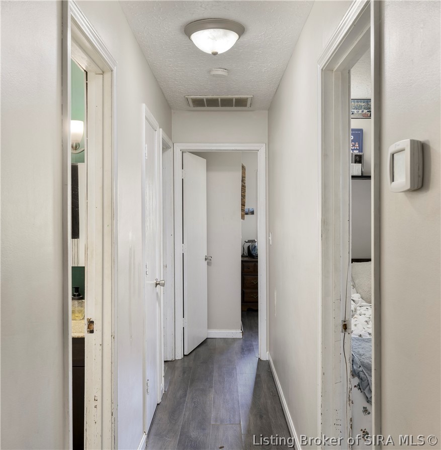 595 W Main Street Property Photo 15