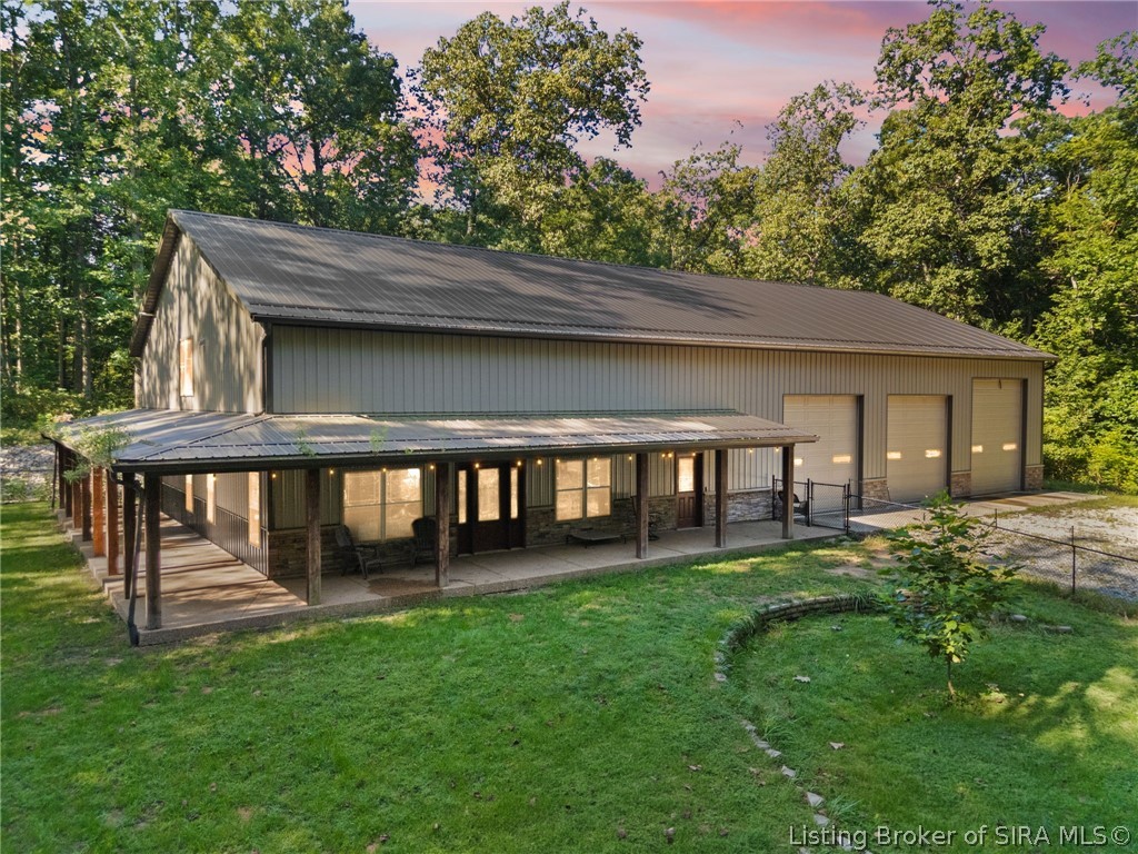 520 Thompson Lane Property Photo 1