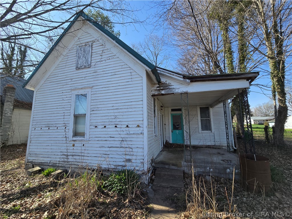 175 S Maple Street Property Photo 1