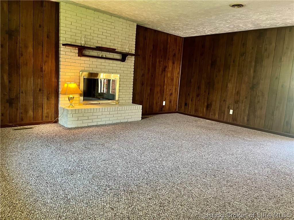 310 Mouser Street Property Photo 10