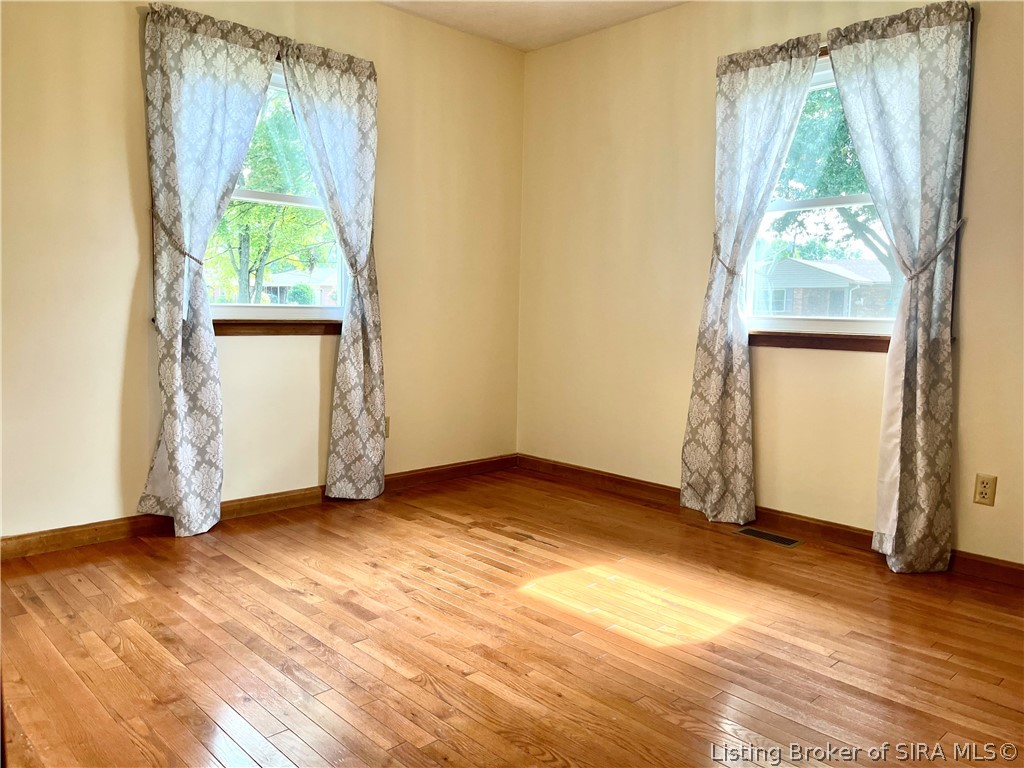 310 Mouser Street Property Photo 12