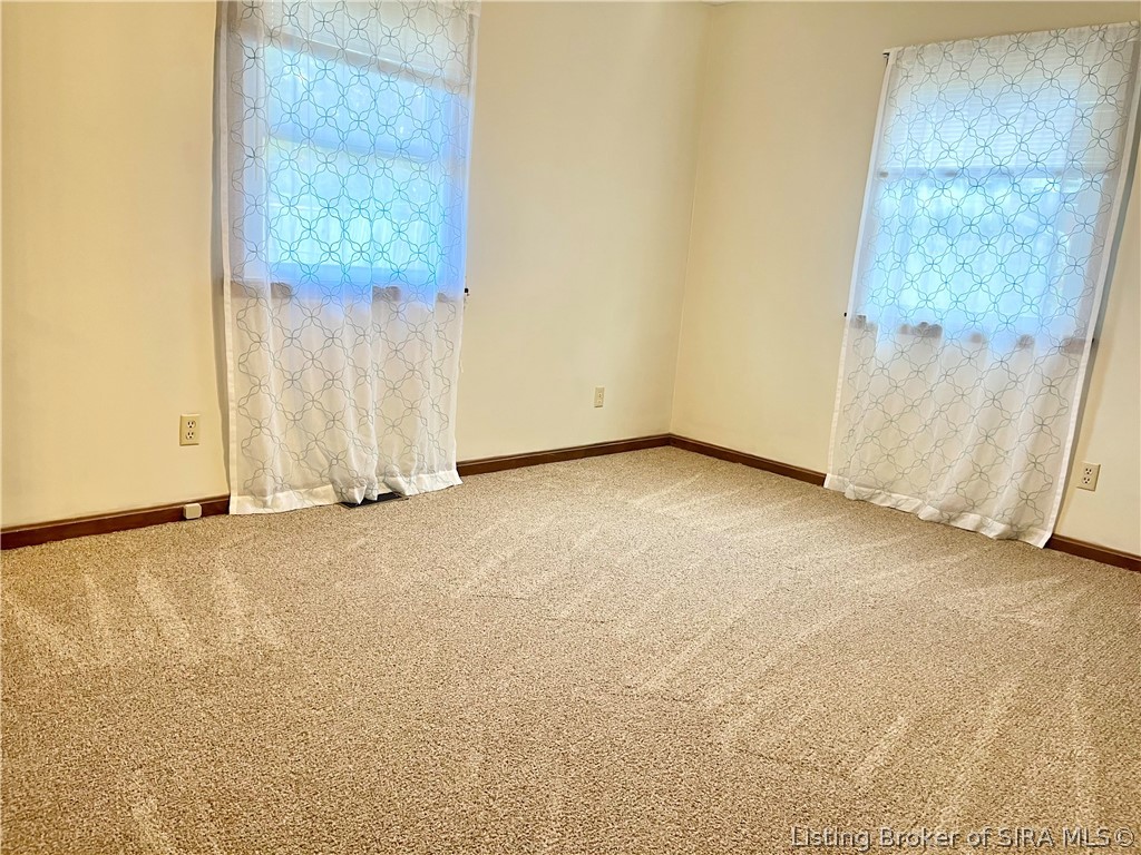 310 Mouser Street Property Photo 14