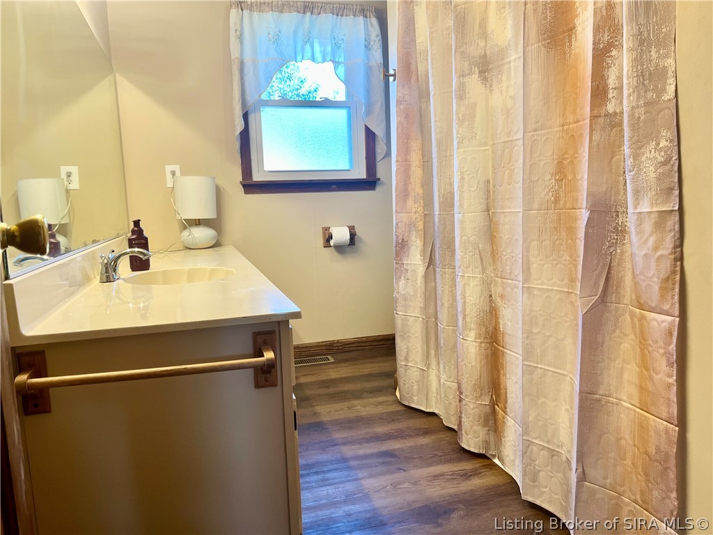 310 Mouser Street Property Photo 24