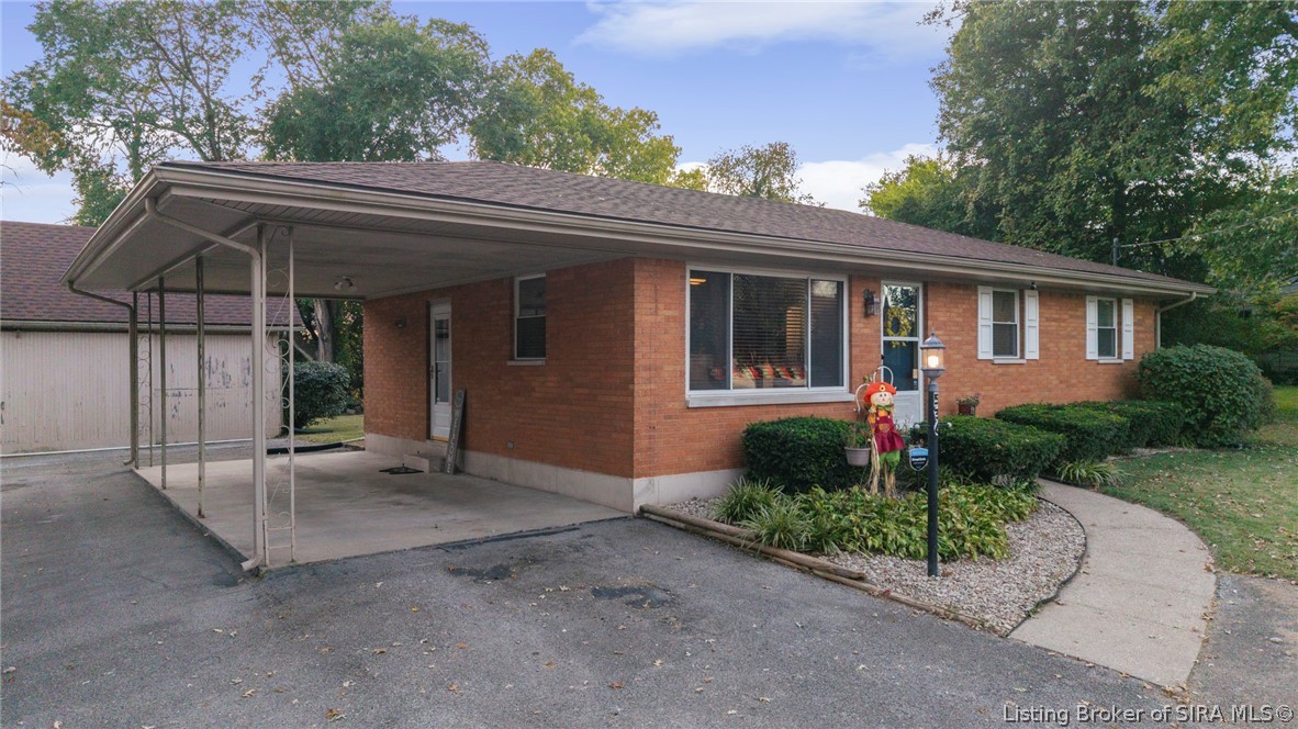 536 E Daisy Lane Property Photo 1