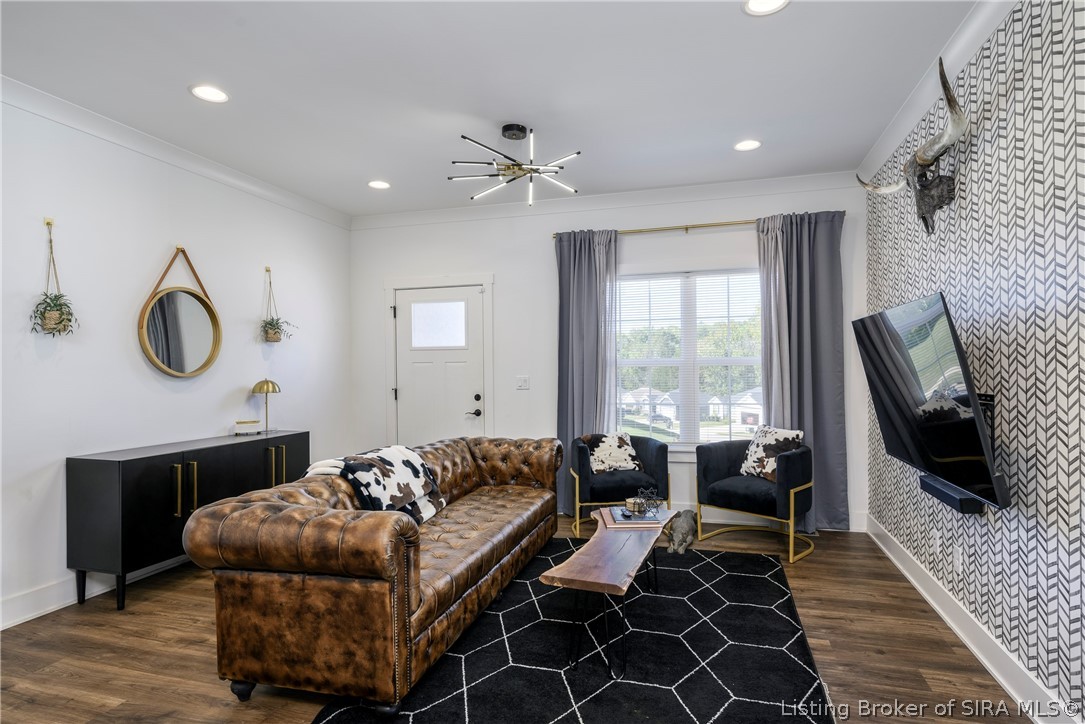 4003 Cedar Hill Court Property Photo 8