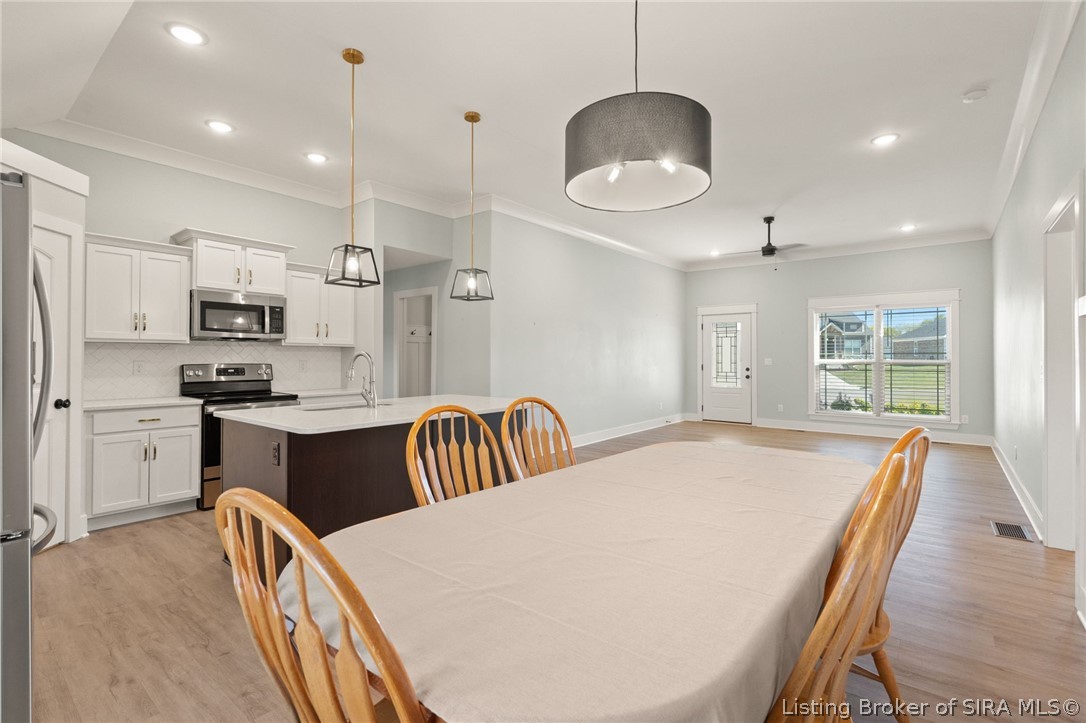 5596 Forester Way Property Photo 12