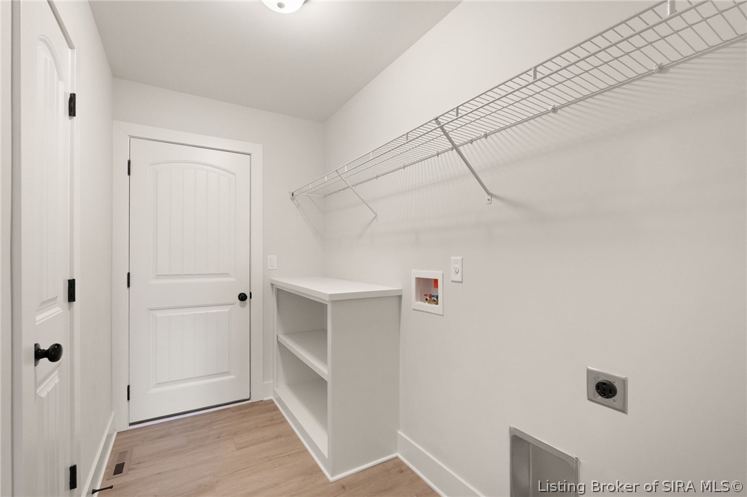5596 Forester Way Property Photo 24
