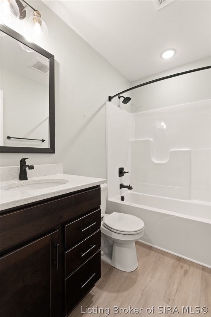 5596 Forester Way Property Photo 29