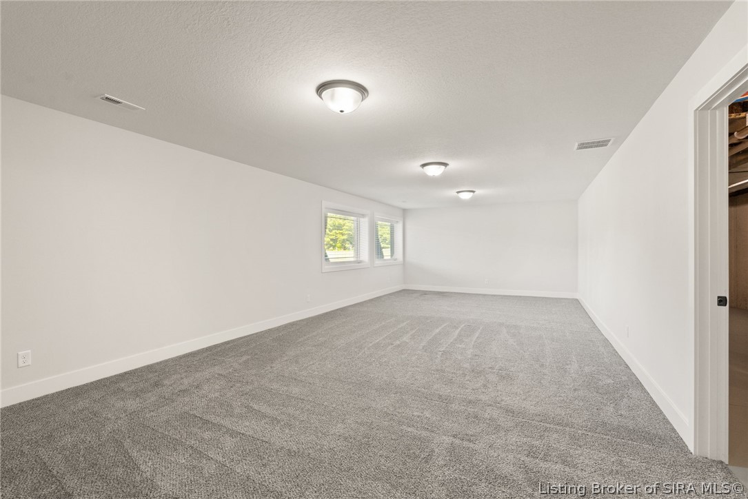 5596 Forester Way Property Photo 33