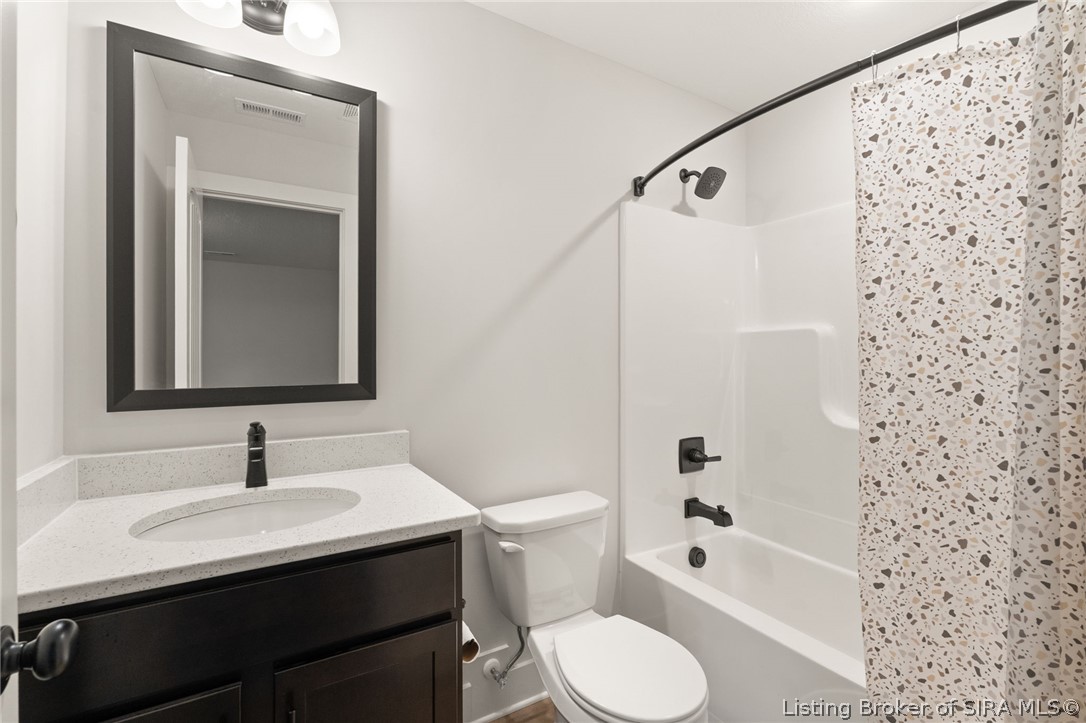 5596 Forester Way Property Photo 37