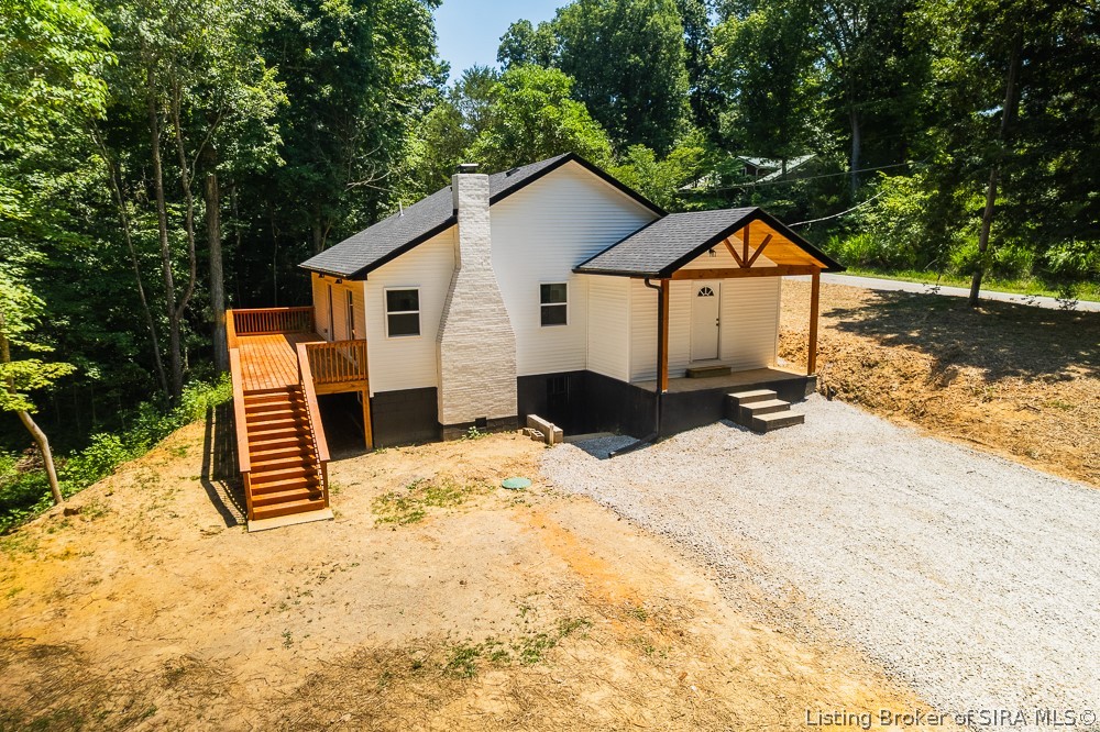 6725 E State Road 56 Property Photo 1