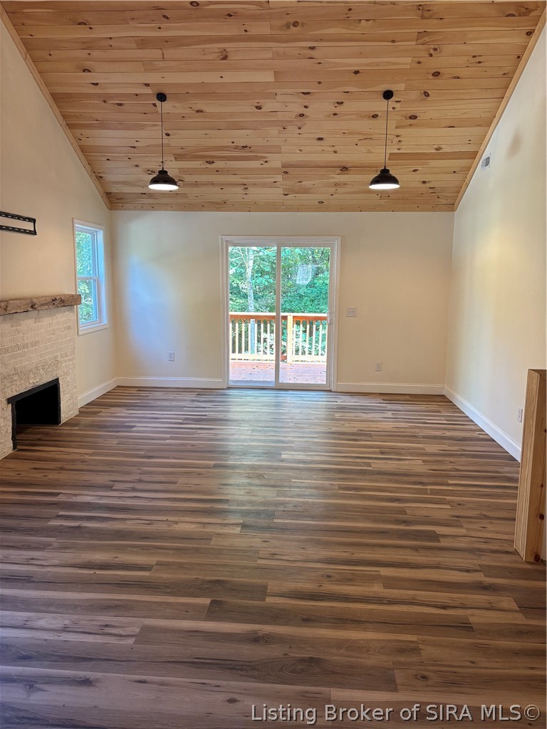 6725 E State Road 56 Property Photo 4